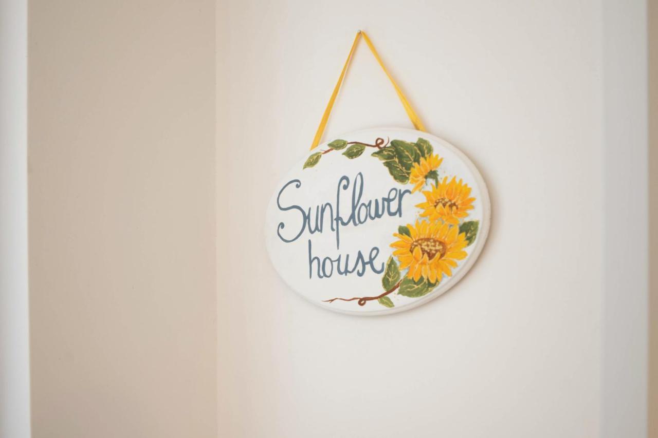 WePuglia - Sunflower House Monopoli Esterno foto